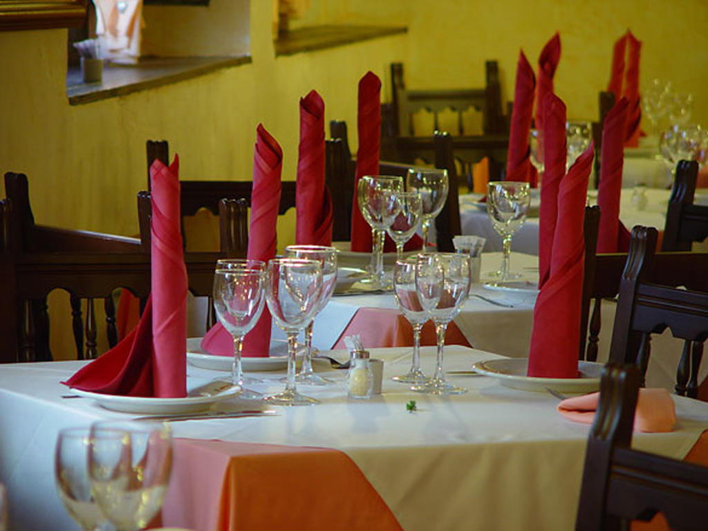 Hotel Nuevo Arlanza Covarrubias Luaran gambar